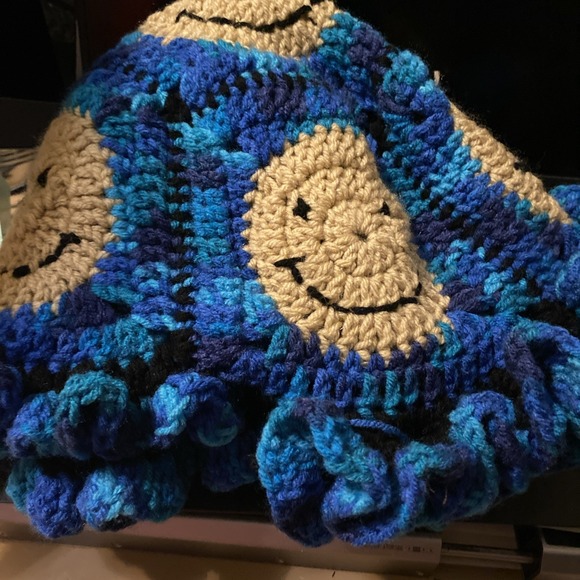 The Unbranded Brand Accessories - Crochet cotton sunflower bucket hat.